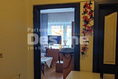 Apartament cu 1 camera ,decomandat , mobilat si renovat recent - 9