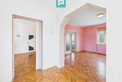 Casă cu 7 camere, ideală pentru familie, Grădiște - 6