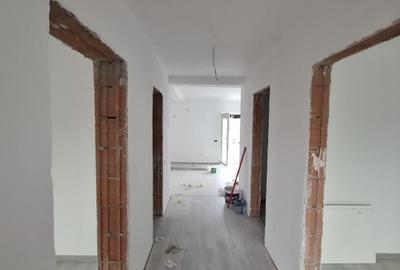 Duplex cu 3 camere în Sânandrei