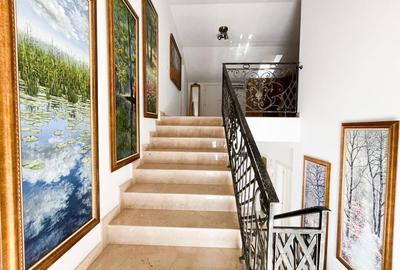 830 mp teren! Intimitate și confort rar întâlnit în oraș - 15