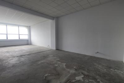 Inchiriere Spatii Comerciale, 90/40/100mp - 2