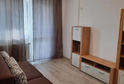 Garsonieră 40 mp | Str. Biruinței 45 | 13 min metrou | Etaj 2 | Balcon generos - 1