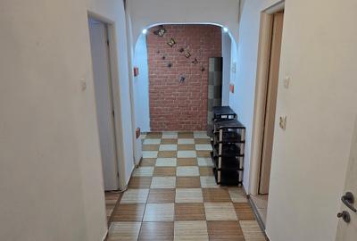 Apartament 2 camere decomandat 56 mp metrou Lujerului bloc reabilitat 1983 - 3