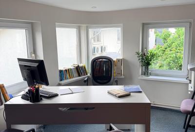 Apartament cu posibila dubla destinatie: comercial si locuinta - 1