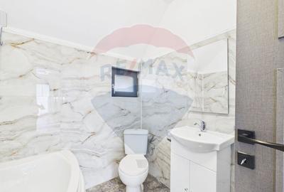 Casă / Vilă cu 5 camere de vânzare - 38