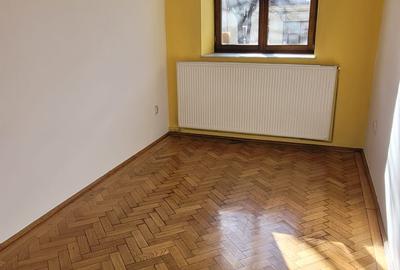 Inchiriez spatiu de birouri, 80 mp, Str Lunga - 4