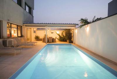 VILA DEOSEBITA CU PISCINA si GARAJ - 8
