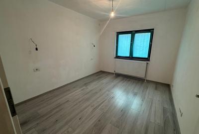 Apartament 3 camere decomandat+curte-Acte Gata-Oltenita(Jud. Calarasi)-Acte Gata - 6