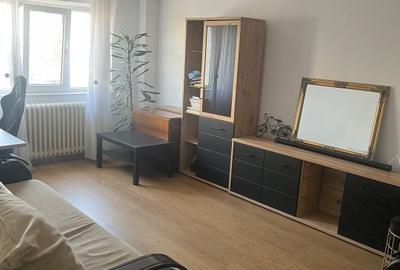 Apartament cu 2 camere decomandat, mobilat în Canta