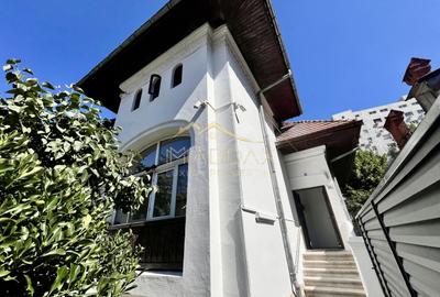 Vila EXCLUSIVISTA ***6 camere***// Dorobanți - Capitale - 1