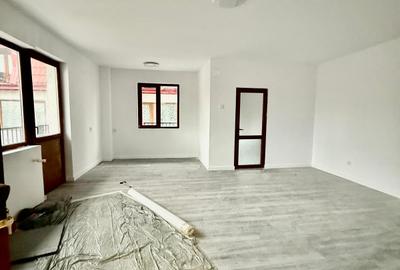 Timpuri Noi metrou, Splaiul Unirii , Vila P+2+M, NEMOBILATA, pretabila BIROURI - 4