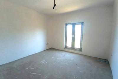 Vilă P+E+Pod | 200 MP Utili | Șcheia | Drum Privat - 8
