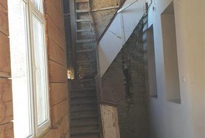 Casa P+1, teren 200 mp, cu spatiu comercial la parter - Republicii - 13