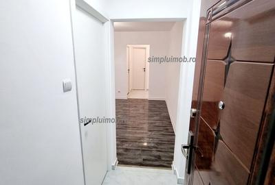 Renovat complet 2 camere Piata Resita - 4