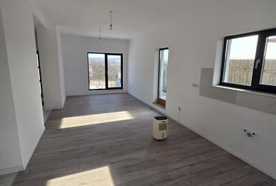 Vila cu 3 dormitoare, living, dresing si 2 bai - 9