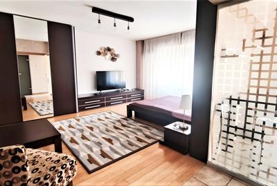 Garsonieră decomandată, mobilată în Unirii