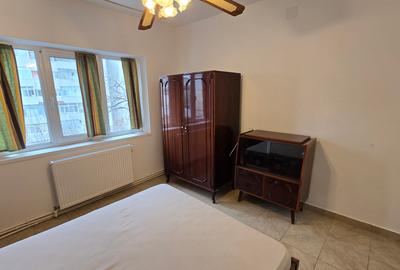 Apartament de vanzare  2 camere, renovat si mobilat complet,  central Focsani - 13
