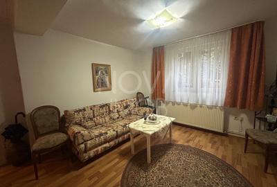 Casa de vanzare 200 mp cu spatiu comercial la parter, strada Lunga - 3