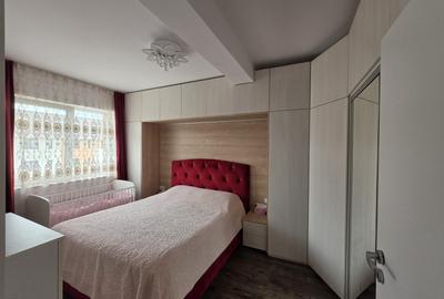 Penthouse 3 camere, 2 băi, 2 parcări, 91,2 mp, Giroc | 650 EUR - 3