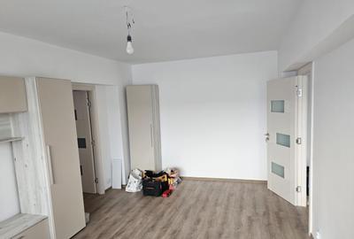 Vanzare apartament 3 camere Drumul Taberei - 9