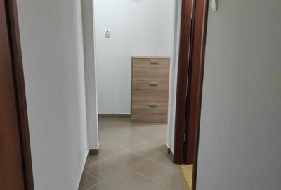 Apartament 3 camere liber la vanzare, mobilat si utilat zona Astra - 12