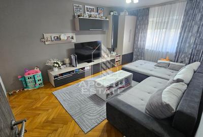 Apartament cu 3 camere, de vanzare, zona Lipovei, Timisoara - 2