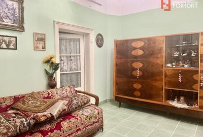 Casa de vanzare la curte comuna Zona Lunei - COMISION 0% - 7