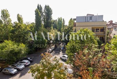 Apartament SUPERB, spatios cu 4 camere, finisaje lux, renovat si mobilat complet - 16