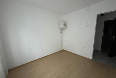 Caransebes, Garsoniera, Parter, Balta Sarata - 2