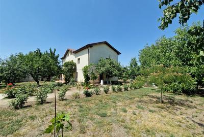 CASA P +E , 5 camere -Cosoveni - 2