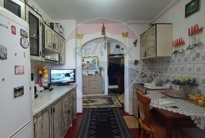 Apartament cu 2 camere de vânzare Șimleu Silvaniei, Comision 0% - 1