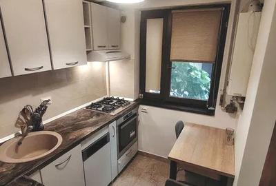 Apartament 3 camere decomandat - Mihai Bravu - 4