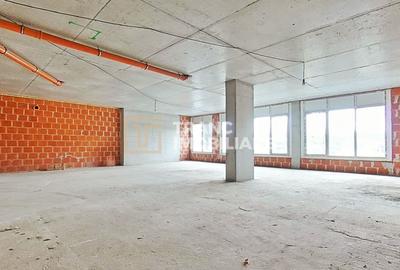 Spațiu comercial generos, ideal pentru investiție, în complex Ared – Micălaca - 4
