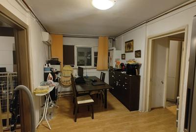 Apartament 2 camere Mega Mall centrala proprie - 1