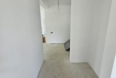 Casa individuala, 130 mp, Garaj, teren 380 mp, zona Dezmir - 8