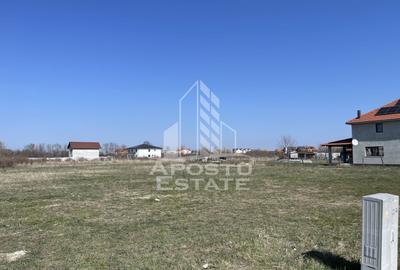 Teren Construcții intravilan de 804 mp, în Ghiroda