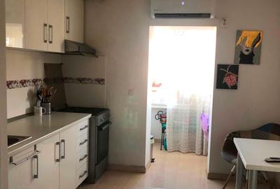 Zona buna, spatios,  langa  Facultatea  Economie - 1