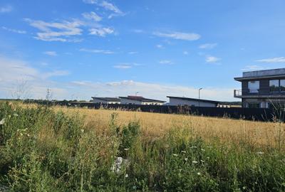Teren intravilan 3.106 mp,  Izvorani, deschidere 148 ml la str. Complex Olimpic - 8