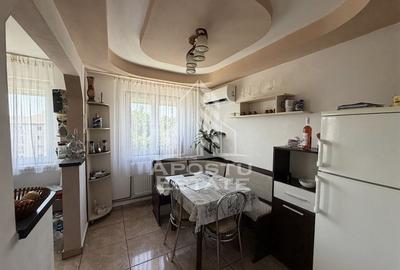 Apartament cu 3 camere de vânzare , Zona Dacia , Timisoara - 12