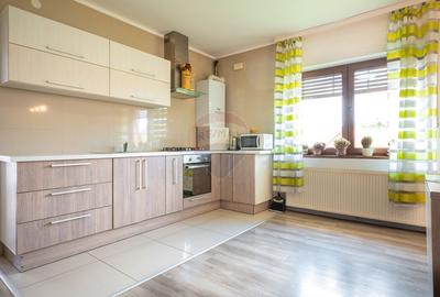 Apartament cu 4 camere la casă | 105 mp Utili | Curte 128 mp - 7