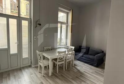 Apartament cu 2 camere semidecomandat, mobilat în Central