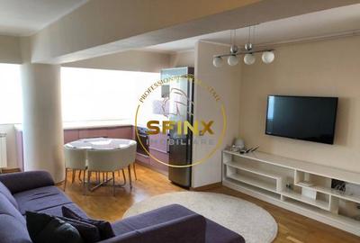 Apartament cu 3 camere semidecomandat, mobilat în P-ța Unirii