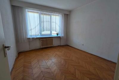 Zona Iuliu Maniu apartament 2 camere etaj intermediar - 7
