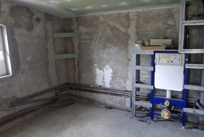 Casa la gri, 200 mp utili, 400 mp teren, asfalt, utilitati, intabulata - 3