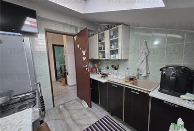 Apartament cu 3 camere, mobilat/utilat, bloc nou, langa metrou, in zona Valea Ol - 6