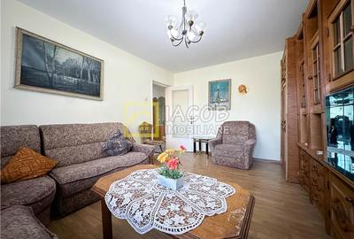 Apartament 3 camere de inchiriat – Bacau, Str. Panselelor - 9