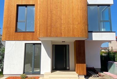 Villa Cedra, eleganta, gated, în Laguna Albastră, 3 dormitoare ensuite, 5 camere - 1