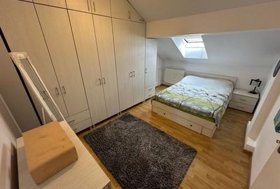Casă / Vilă cu 5 camere zona Lunei - 36