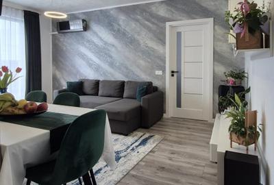 Apartament cu 3 camere semidecomandat, mobilat în Mănăștur