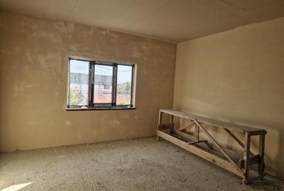 Agenție imobiliară vindem parte din duplex în Năvodari - 6